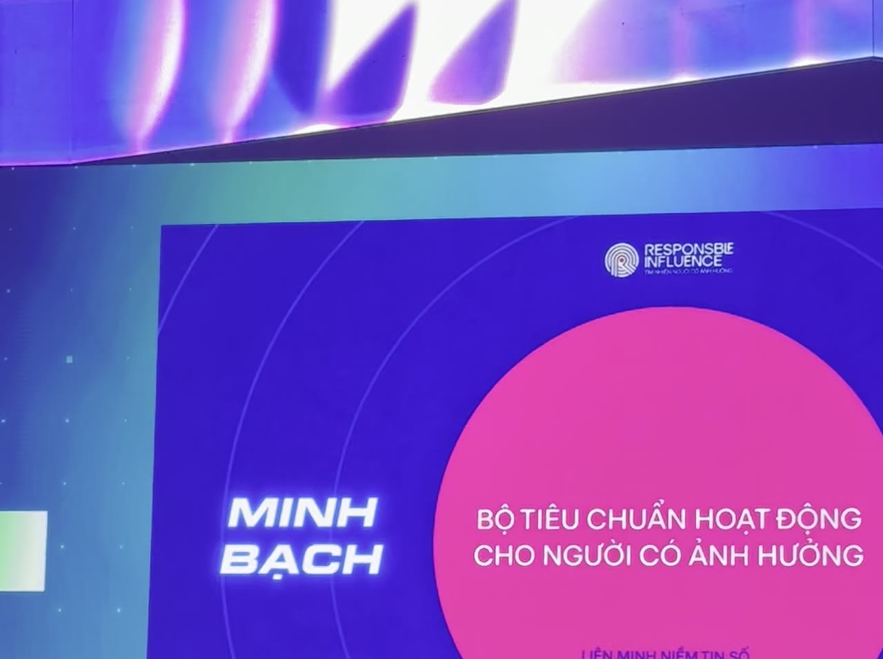 Slide Minh bạch — Bộ tiêu chuẩn hoạt động cho người có ảnh hưởng, KOL Summit 2026