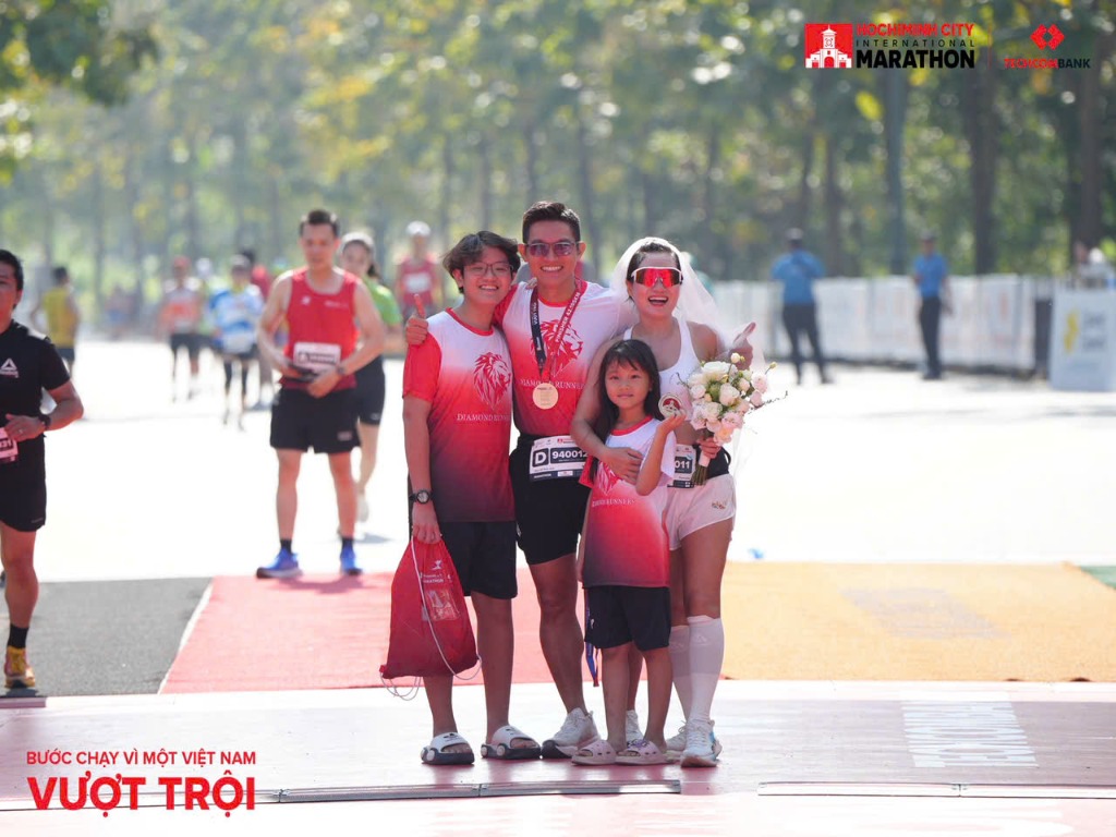 Cả nhà tại một giải marathon
